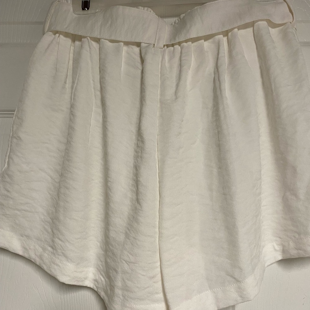 New Bishop & Young Shorts Size Large - Picture 5 of 7